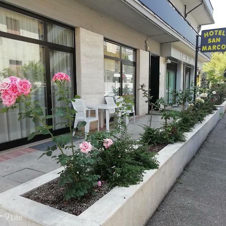Hotel San Marco アレッツォ エクステリア 写真